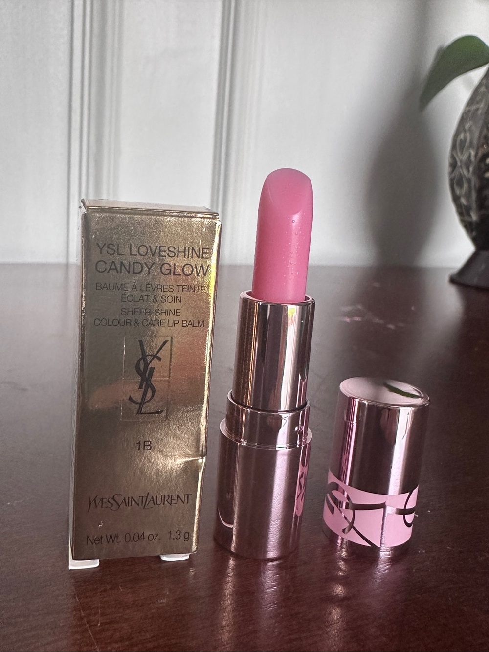 Yves Saint Laurent Loveshine Candy Glow mini Lip Balm - 1B